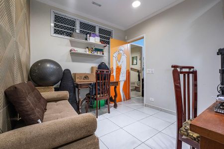 Casa de condomínio à venda com 150m², 3 quartos e 2 vagasEscritório 1