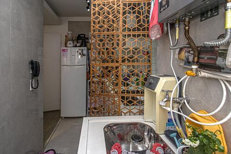 Apartamento à venda com 42m², 2 quartos e 1 vaga Apartamento à venda com 42m², 2 quartos e 1 vagaCozinha e Área de Serviço