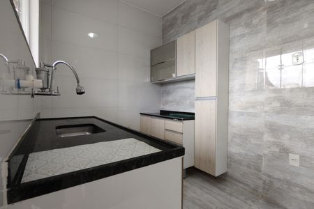 Casa para alugar com 60m², 3 quartos e sem vaga Casa para alugar com 60m², 3 quartos e sem vagaCozinha - Armários