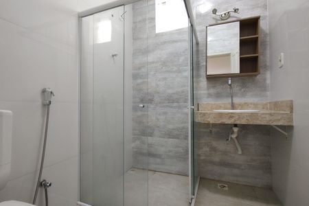 Casa para alugar com 60m², 3 quartos e sem vaga Casa para alugar com 60m², 3 quartos e sem vagaBanheiro Social