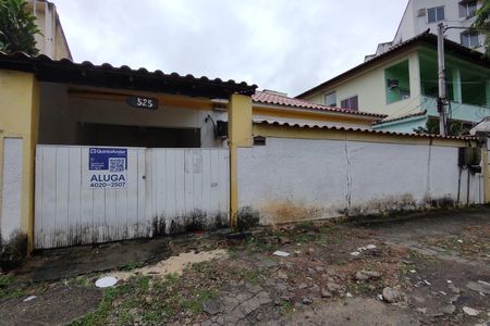 Casa para alugar com 60m², 3 quartos e sem vaga Casa para alugar com 60m², 3 quartos e sem vagaFachada