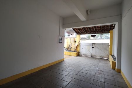 Casa para alugar com 60m², 3 quartos e sem vaga Casa para alugar com 60m², 3 quartos e sem vagaFachada