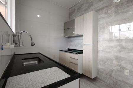 Casa para alugar com 60m², 3 quartos e sem vaga Casa para alugar com 60m², 3 quartos e sem vagaCozinha - Armários