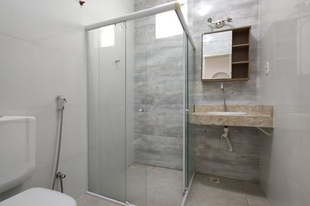 Casa para alugar com 60m², 3 quartos e sem vaga Casa para alugar com 60m², 3 quartos e sem vagaBanheiro Social