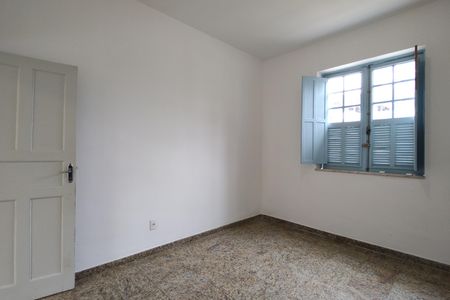 Casa para alugar com 60m², 3 quartos e sem vaga Casa para alugar com 60m², 3 quartos e sem vagaQuarto 2