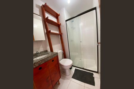Banheiro de apartamento à venda com 2 quartos, 43m² em Jardim Boa Vista (Zona Oeste), Osasco