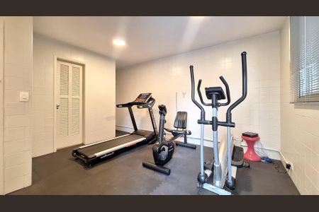 Apartamento para alugar com 68m², 3 quartos e 1 vaga Apartamento para alugar com 68m², 3 quartos e 1 vagaAcademia