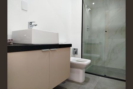 Banheiro Social de kitnet/studio para alugar com 1 quarto, 31m² em Vila Gomes Cardim, São Paulo