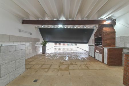 Casa para alugar com 240m², 4 quartos e 2 vagas Casa para alugar com 240m², 4 quartos e 2 vagasÁrea Gourmet