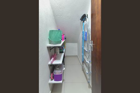 Casa para alugar com 240m², 4 quartos e 2 vagas Casa para alugar com 240m², 4 quartos e 2 vagasDespensa