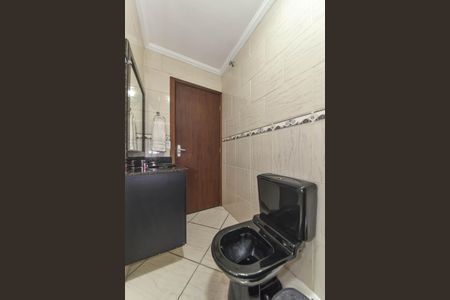 Casa para alugar com 240m², 4 quartos e 2 vagas Casa para alugar com 240m², 4 quartos e 2 vagasBanheiro Social