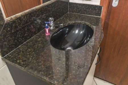 Casa para alugar com 240m², 4 quartos e 2 vagas Casa para alugar com 240m², 4 quartos e 2 vagasBanheiro Social