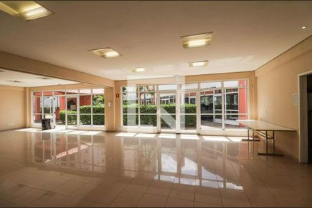 Apartamento para alugar com 48m², 2 quartos e 1 vaga Apartamento para alugar com 48m², 2 quartos e 1 vagaÁrea comum - Salão de Festas