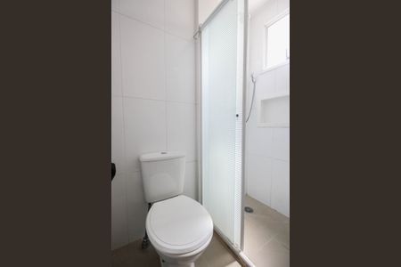 Apartamento para alugar com 48m², 2 quartos e 1 vaga Apartamento para alugar com 48m², 2 quartos e 1 vagaBanheiro