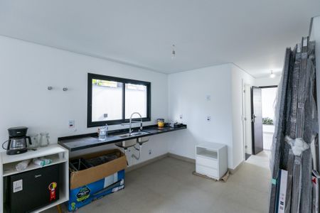 Casa de condomínio para alugar com 350m², 4 quartos e 4 vagasCozinha Americana