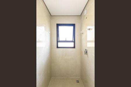 Casa de condomínio para alugar com 350m², 4 quartos e 4 vagasBanheiro da Suíte 3