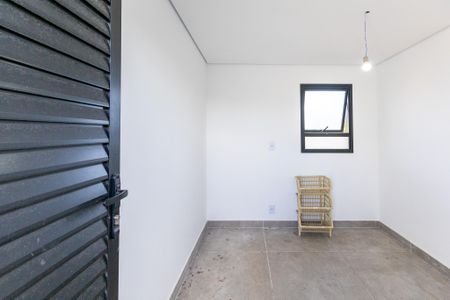 Casa de condomínio para alugar com 350m², 4 quartos e 4 vagasQuarto de Serviço