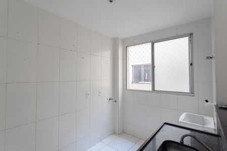 Apartamento à venda com 47m², 2 quartos e 1 vaga Apartamento à venda com 47m², 2 quartos e 1 vagaCozinha e Área de Serviço