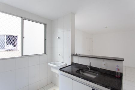 Apartamento à venda com 47m², 2 quartos e 1 vaga Apartamento à venda com 47m², 2 quartos e 1 vagaCozinha e Área de Serviço