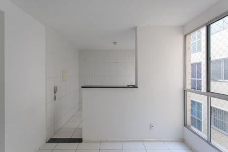 Apartamento à venda com 47m², 2 quartos e 1 vaga Apartamento à venda com 47m², 2 quartos e 1 vagaSala