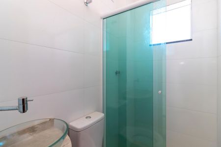 Apartamento para alugar com 38m², 2 quartos e sem vaga Apartamento para alugar com 38m², 2 quartos e sem vagaBanheiro Social