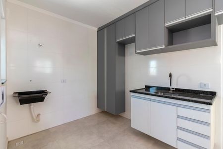 Apartamento para alugar com 38m², 2 quartos e sem vaga Apartamento para alugar com 38m², 2 quartos e sem vagaCozinha e Área de Serviço