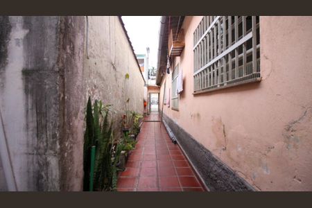 Casa à venda com 180m², 3 quartos e 2 vagas Casa à venda com 180m², 3 quartos e 2 vagasCorredor