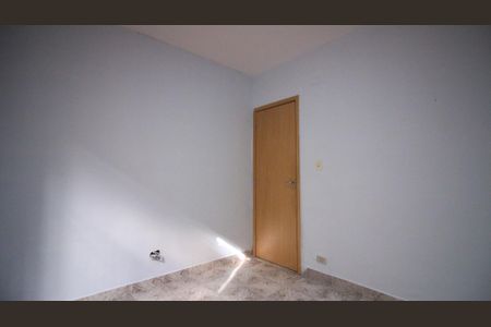 Casa à venda com 180m², 3 quartos e 2 vagas Casa à venda com 180m², 3 quartos e 2 vagasQuarto 2