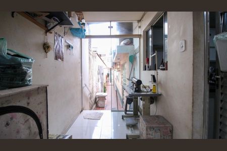 Casa à venda com 180m², 3 quartos e 2 vagas Casa à venda com 180m², 3 quartos e 2 vagasÁrea de Serviço 2