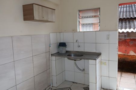 Cozinha de casa para alugar com 1 quarto, 40m² em Vila Alpina, São Paulo