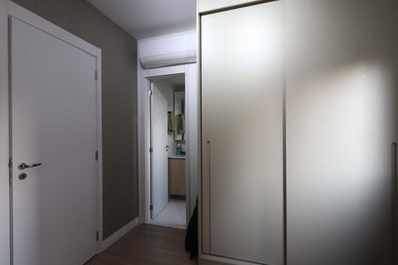Apartamento à venda com 155m², 3 quartos e 2 vagasSuíte 2