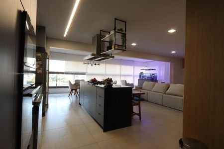 Apartamento à venda com 155m², 3 quartos e 2 vagasCozinha