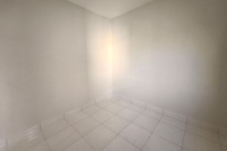 Casa à venda com 148m², 3 quartos e 2 vagas Casa à venda com 148m², 3 quartos e 2 vagasEdícula - Quarto