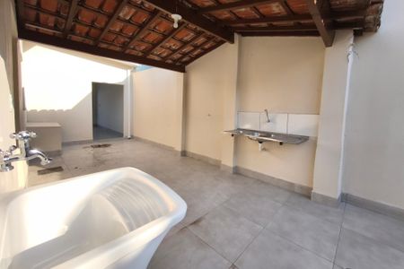 Casa à venda com 148m², 3 quartos e 2 vagas Casa à venda com 148m², 3 quartos e 2 vagasÁrea de Serviço