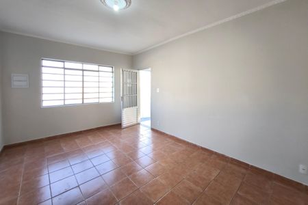 Sala de casa à venda com 3 quartos, 148m² em Vila Marieta, Campinas