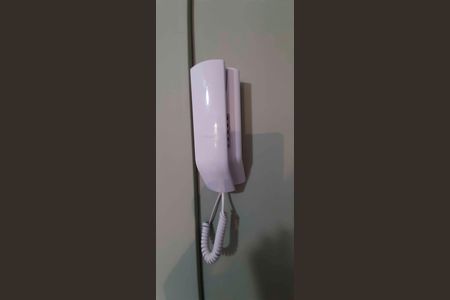 Apartamento à venda com 42m², 2 quartos e 1 vaga Apartamento à venda com 42m², 2 quartos e 1 vagaInterfone