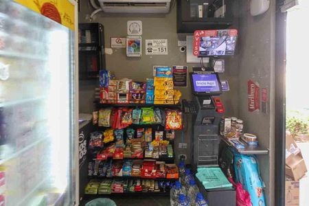 Apartamento para alugar com 64m², 3 quartos e 1 vagaMercado