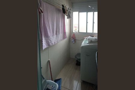 Apartamento para alugar com 64m², 3 quartos e 1 vagaÁrea de Serviço