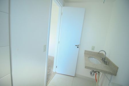 Apartamento à venda com 159m², 3 quartos e 2 vagasBanheiro da Suíte 3