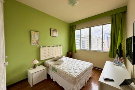 Apartamento à venda com 130m², 3 quartos e 1 vaga