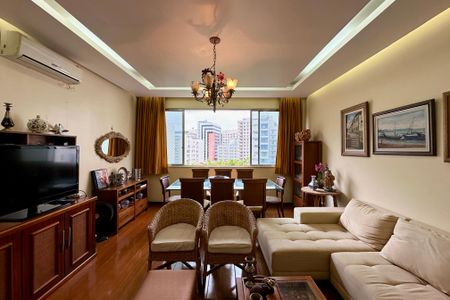 Apartamento à venda com 130m², 3 quartos e 1 vaga