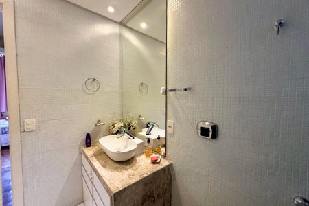 Apartamento à venda com 130m², 3 quartos e 1 vaga