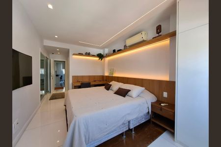 Apartamento à venda com 280m², 3 quartos e 1 vagaSuíte 2