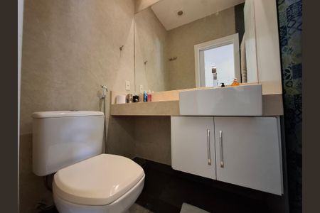 Apartamento à venda com 280m², 3 quartos e 1 vagaBanheiro da Suíte 1