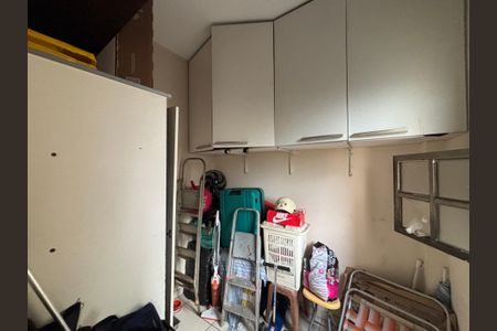 Apartamento à venda com 90m², 2 quartos e 1 vaga Apartamento à venda com 90m², 2 quartos e 1 vagaÁrea de serviço - quarto