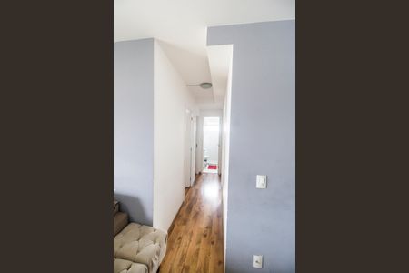 Apartamento à venda com 74m², 3 quartos e 2 vagasCorredor