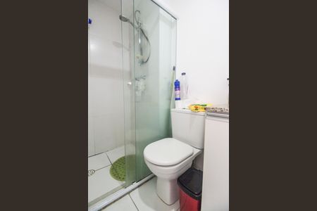 Apartamento à venda com 74m², 3 quartos e 2 vagasBanheiro da Suíte