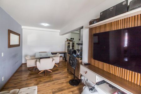 Apartamento à venda com 74m², 3 quartos e 2 vagasSala