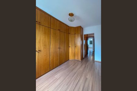 Apartamento à venda com 154m², 3 quartos e 2 vagasQuarto 3