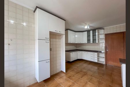 Apartamento à venda com 154m², 3 quartos e 2 vagasCozinha